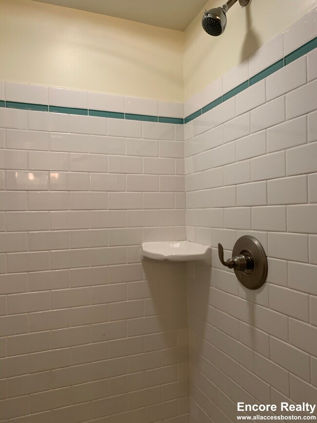 Building Photo - 195 Commonwealth Ave