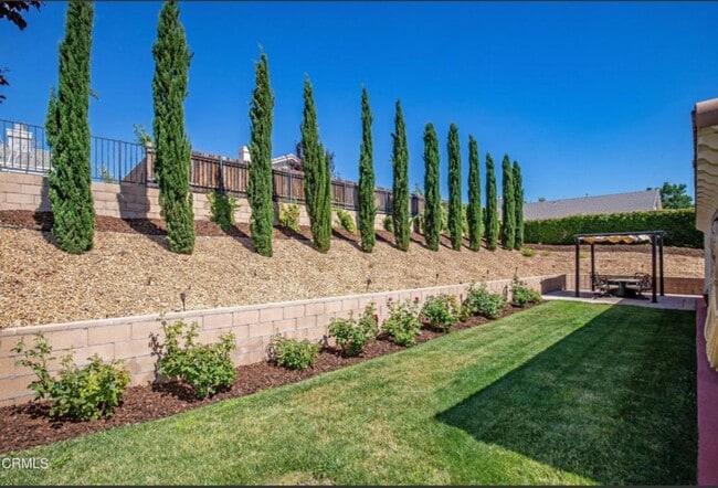 Building Photo - 40454 La Quinta Ct