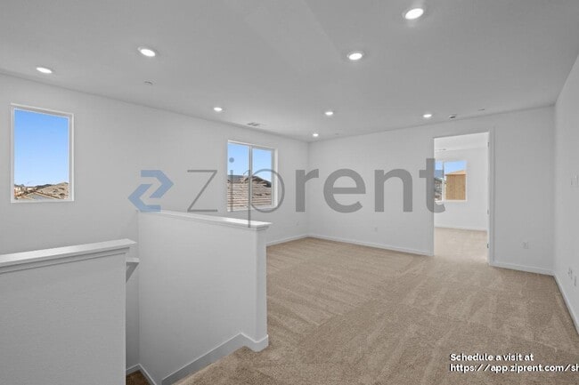 Building Photo - 1710 Halo Ave