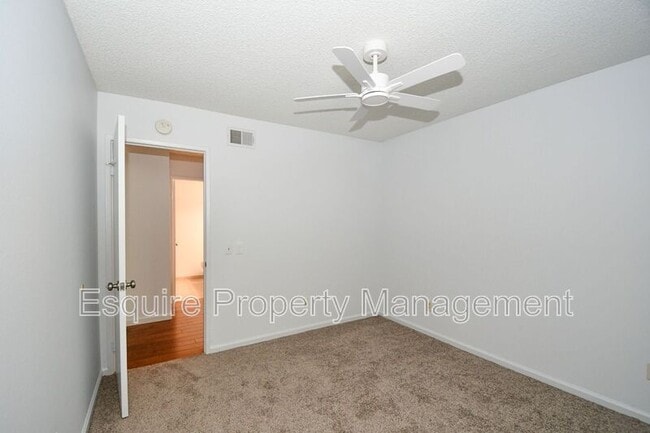 Building Photo - 1115 Mission Verde Dr