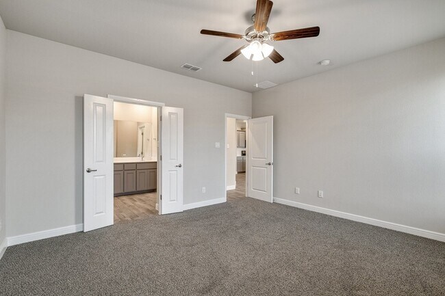 Building Photo - 14616 Bootes Dr