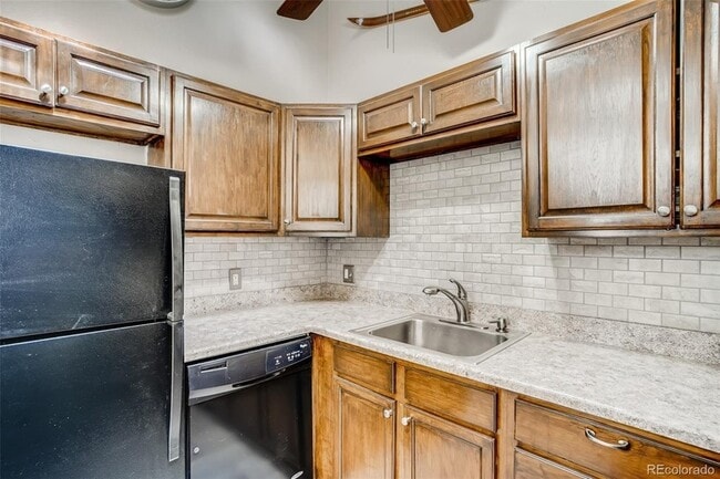 Building Photo - 4911 Garrison St