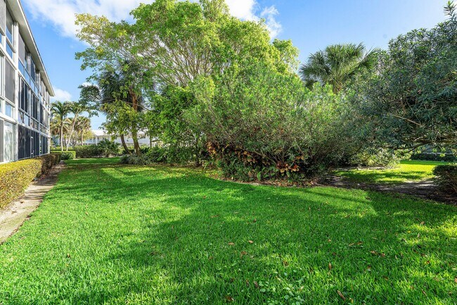 Building Photo - 50 Celestial Way