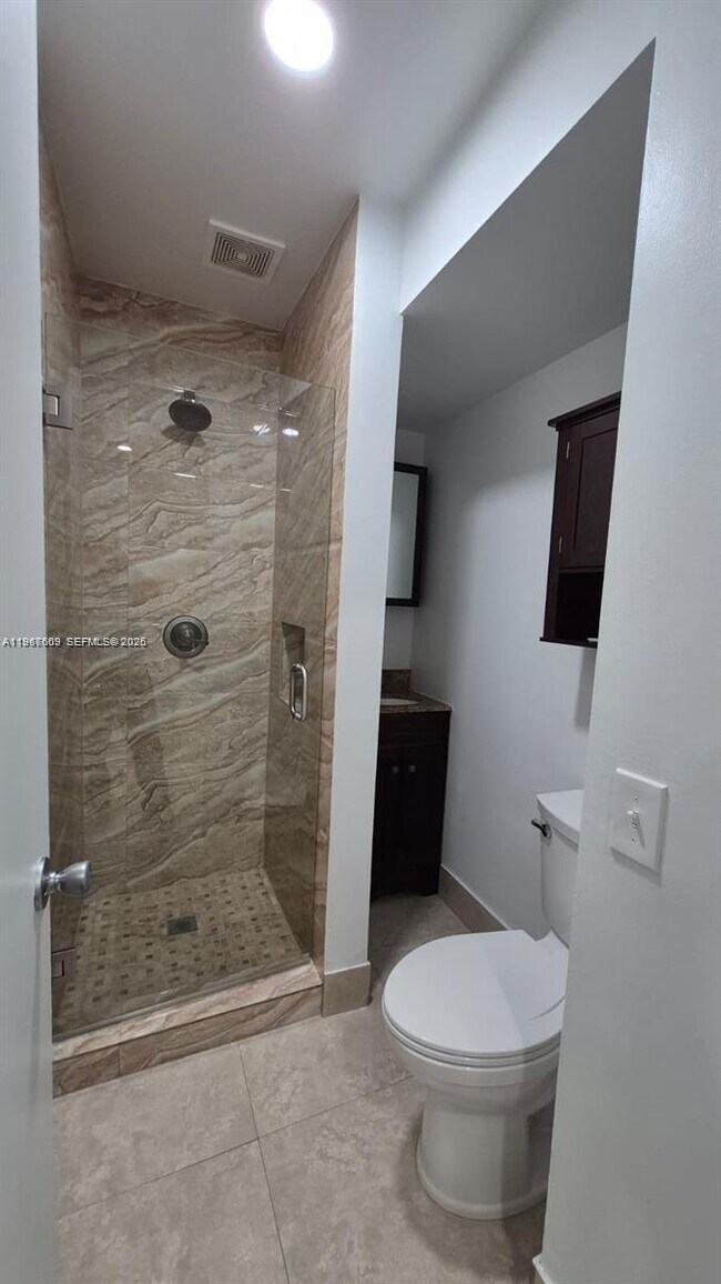 Building Photo - 8531 SW 109th Ave