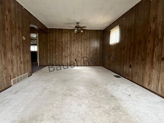 Building Photo - Ranch Home in Loudonville Perrysville Scho...