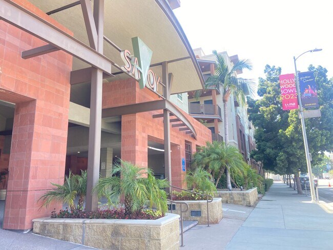 Building Photo - Gorgeous Spacious 2 Bedroom - 2 bath Condo with parking in Little Tokyo