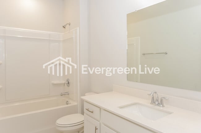 Building Photo - 124 Stockholm Ln