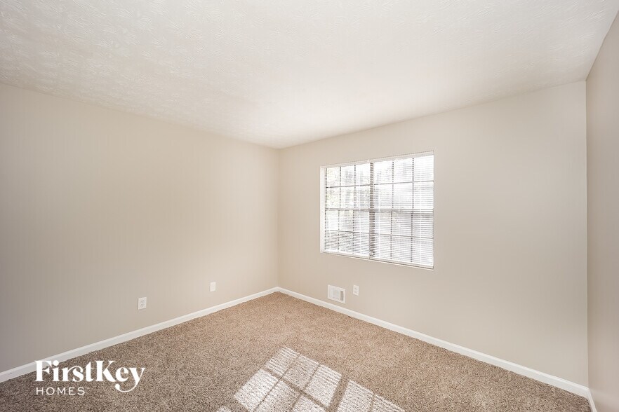 Building Photo - 1292 Brookvale Dr