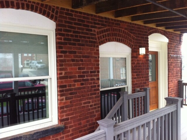 Building Photo - Great 2 Bedroom in Downtown Lynchburg