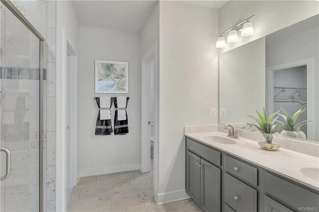 Building Photo - 658 Noush Ct