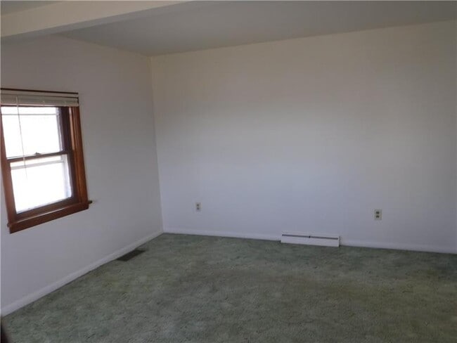 Building Photo - 358 Harpers Ferry Rd