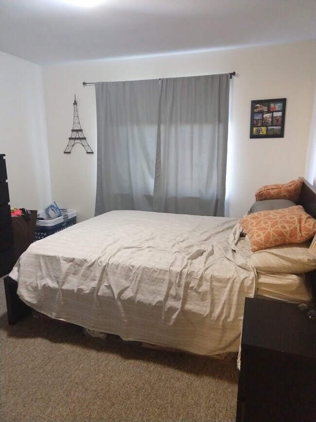 Interior Photo - Norman Apartments