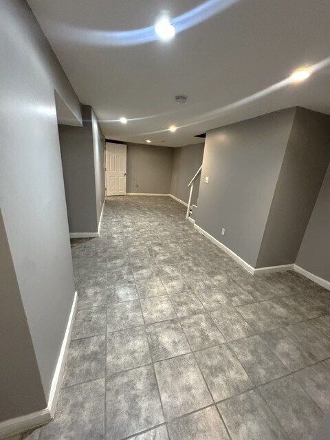 Building Photo - 2101 Chelsea Terrace