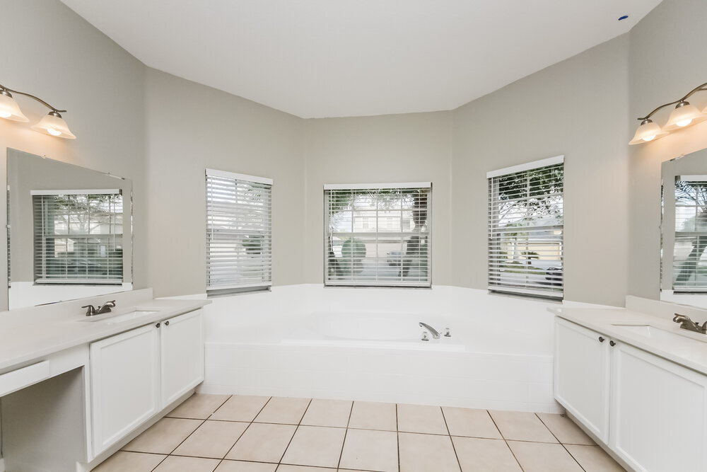 Building Photo - 4204 Lugano Ct