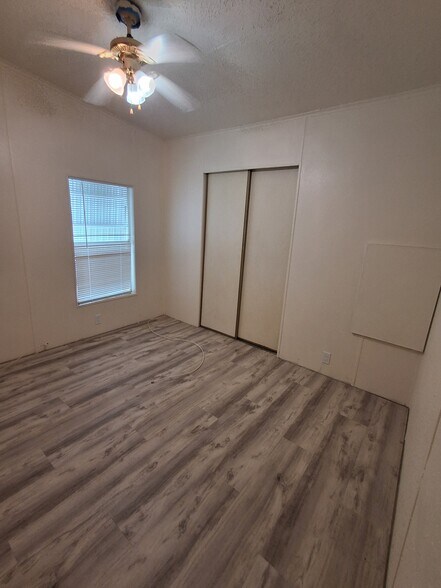 2nd bed room - 35303 SW 180th Ave