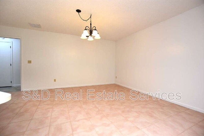 Building Photo - 4653 San Paulo Ct