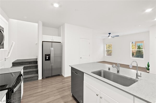 Building Photo - 491 Waterfall Cv Ct