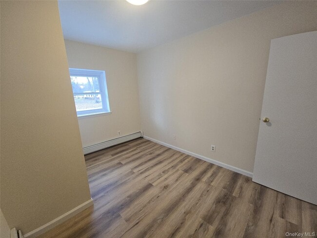 Building Photo - 91 Holloran Rd