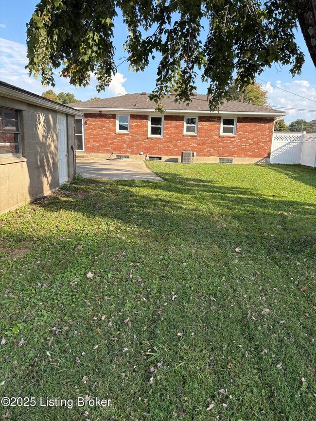 Building Photo - 5006 Tumeric Ln