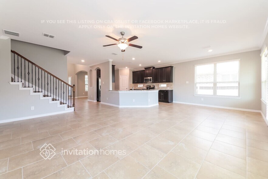 Building Photo - 4717 Ray Roberts Dr