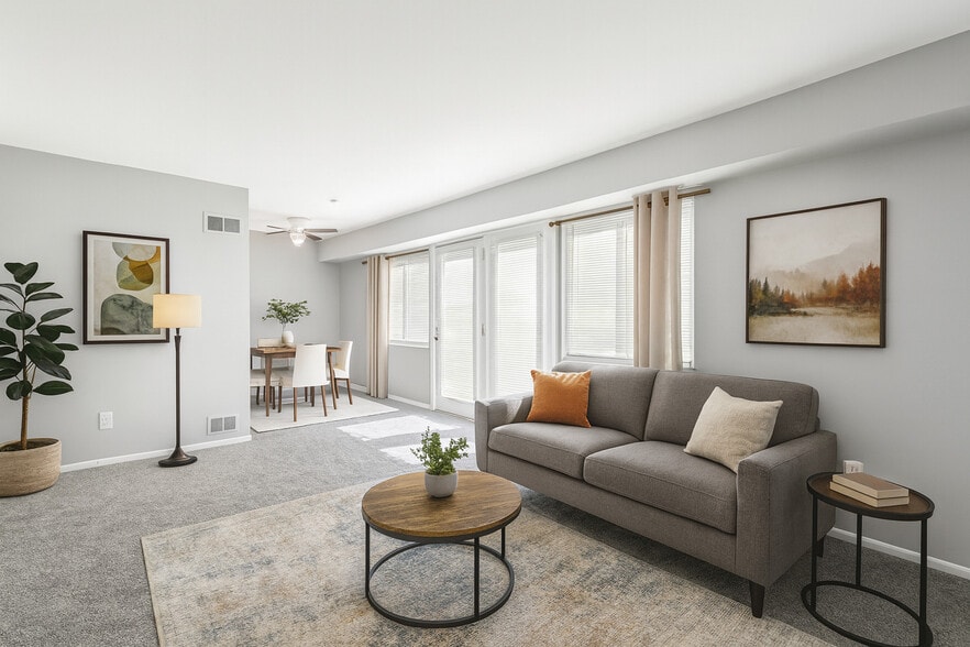 Primary Photo - Lakeside Villas