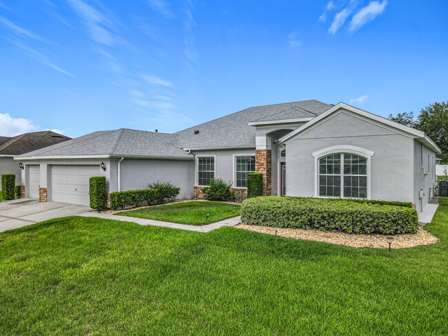 Building Photo - 3731 Peaceful Valley Dr