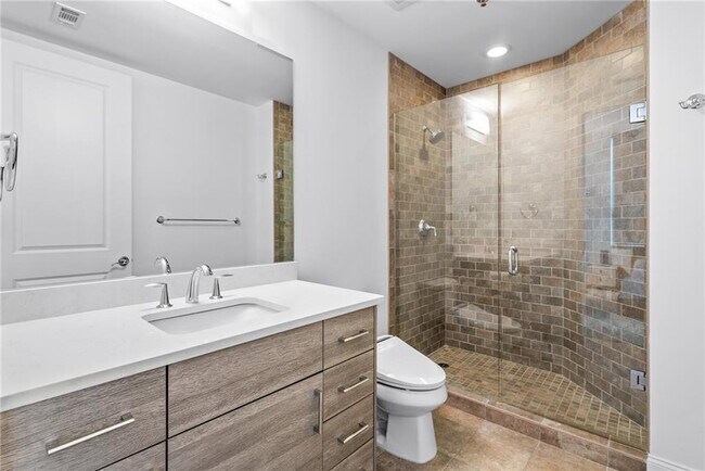 Building Photo - 270 17th St NW