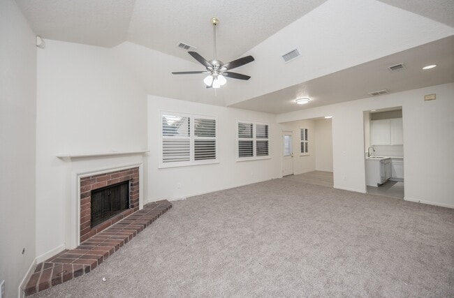 Building Photo - 2922 Copper Cliff Dr