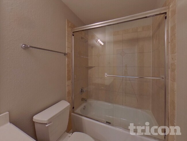 Building Photo - 129 Muirfield Dr