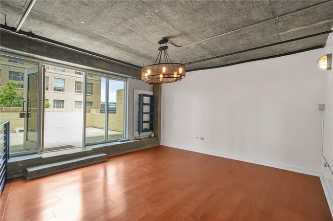 Building Photo - 123 Luckie St NW