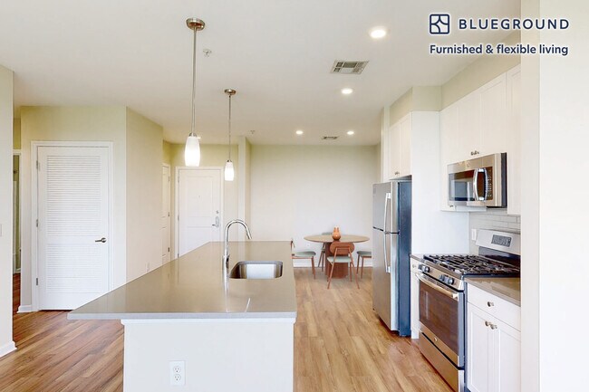 Building Photo - 229 Quarry St