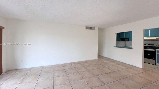Building Photo - 4670 NW 79th Ave