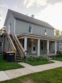 Building Photo - 422 N Indiana St