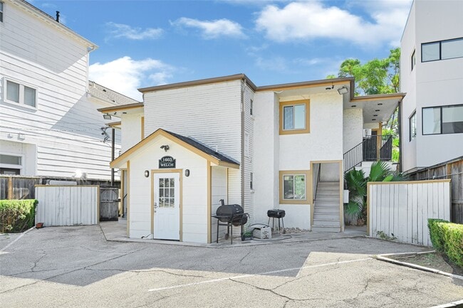 Building Photo - 1603 Welch St