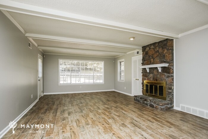 Building Photo - 6994 McVay Pl Dr