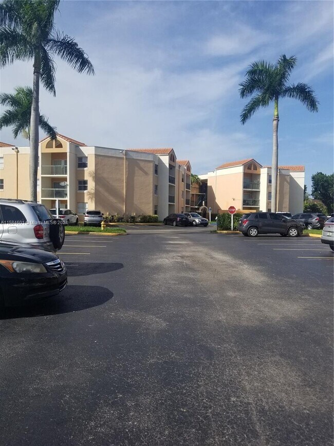 Building Photo - 6284 NW 186th St