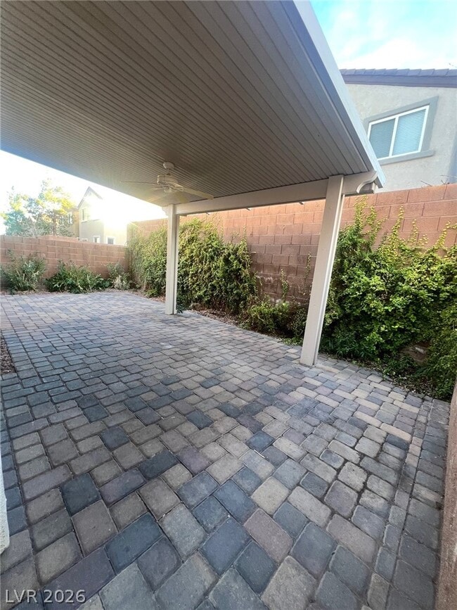 Building Photo - 9525 Van Halen Ln