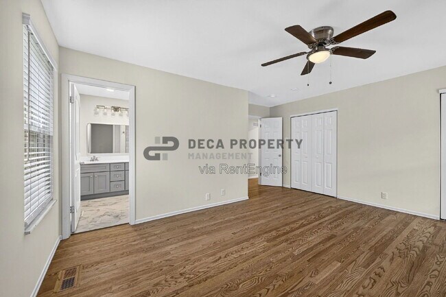 Building Photo - 10327 Dorenshire Ct