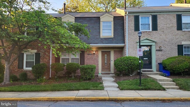 Building Photo - 10823 Bucknell Dr