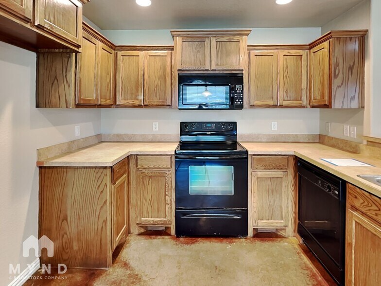 Building Photo - 109 Jolin Ln