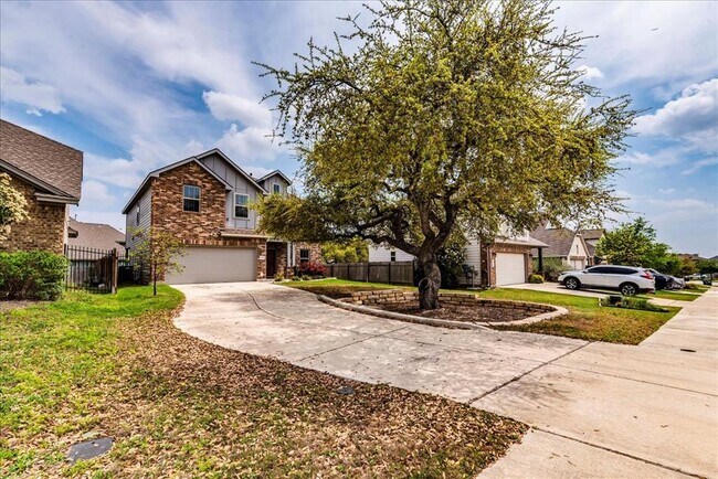 Building Photo - 109 Pine Island Ln