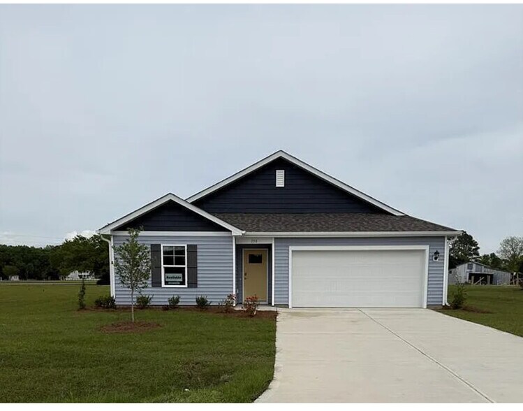 Primary Photo - 158 Stella Rd