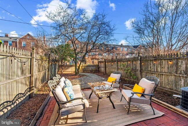 Building Photo - 183 Stanmore Rd