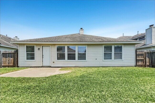 Building Photo - 19343 Grand Colony Ct