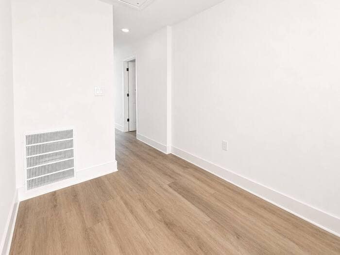 Building Photo - 172 Thibault Trce