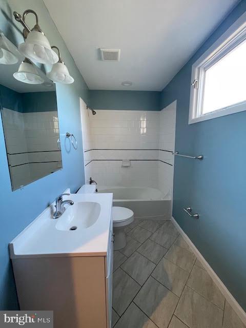 Building Photo - 508 Blackbird Dr