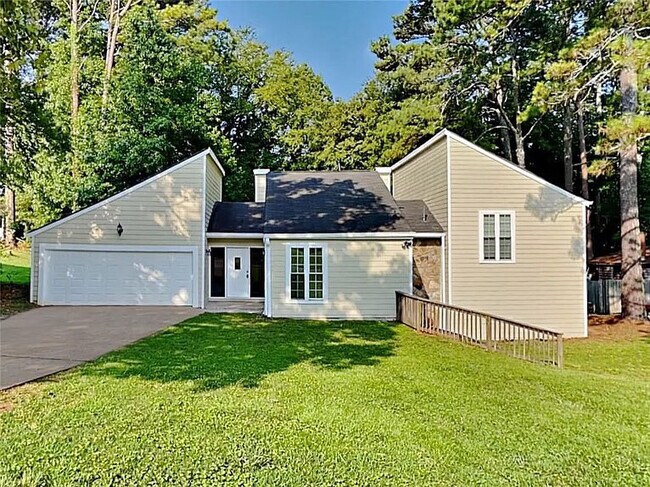 Building Photo - 1147 Charlie Ln SW