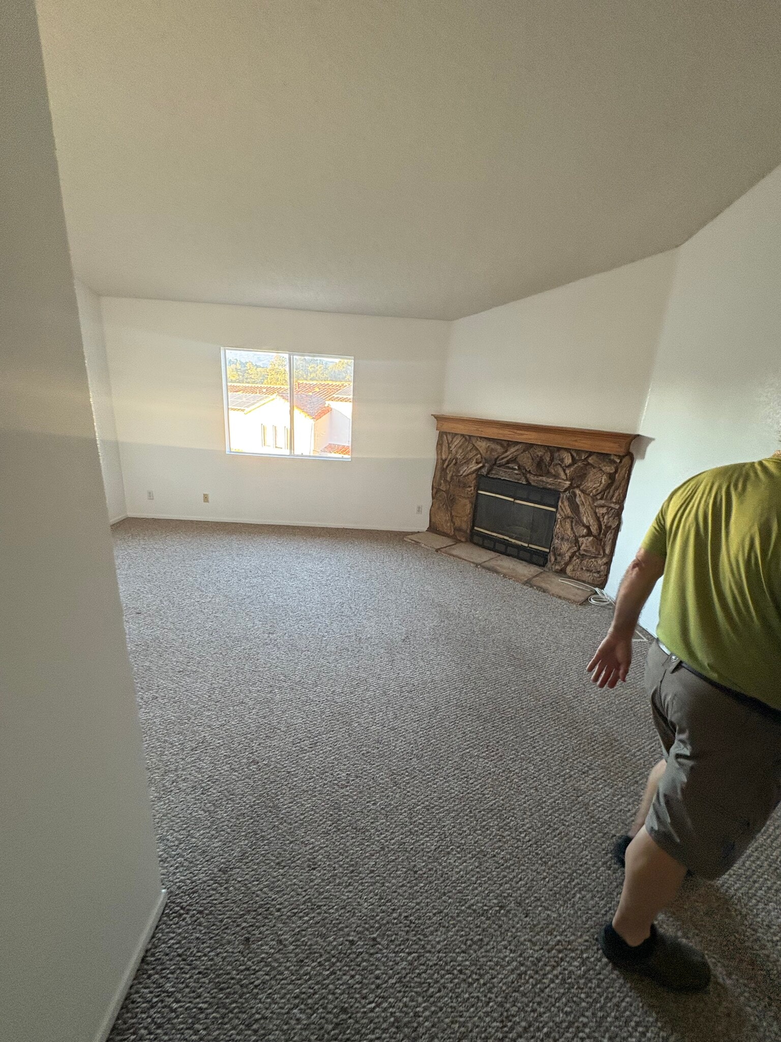 Building Photo - 409 El Sueno Rd