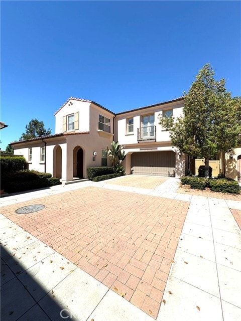 Building Photo - 89 Field Poppy