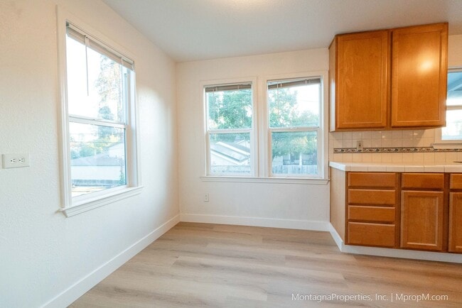 Building Photo - Amazing Downtown Campbell Location - Private Backyard!